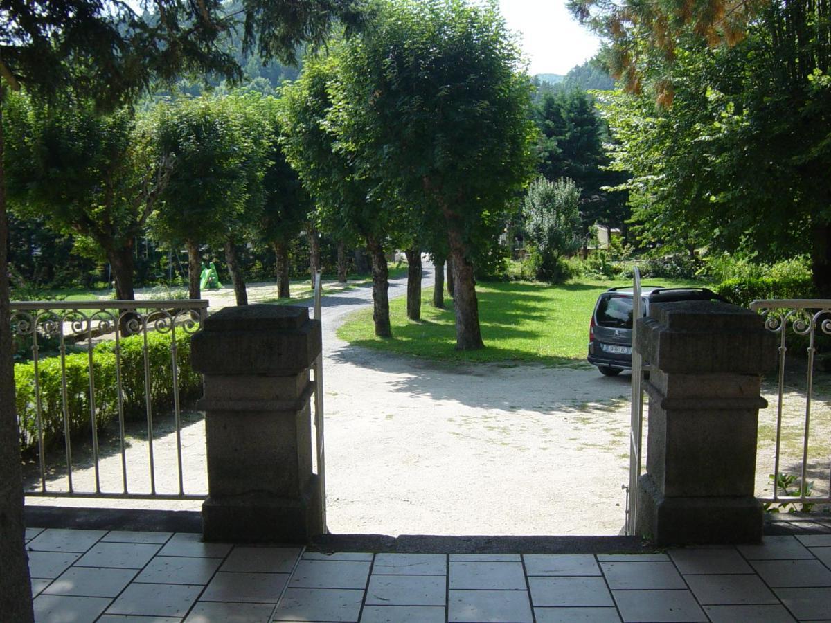 Adonis Chambres D'Hotes Saint-Germain-Laprade Eksteriør bilde